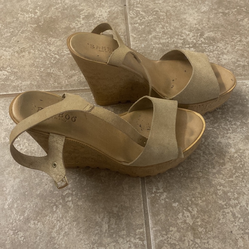Wedge Sandals - Picture 2 of 4